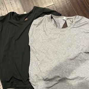 Like NEW Silver/Gray Lululemon top